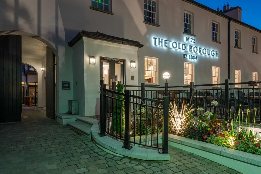 The Old Borough Hotel - Wetherspoon Swords Esterno foto